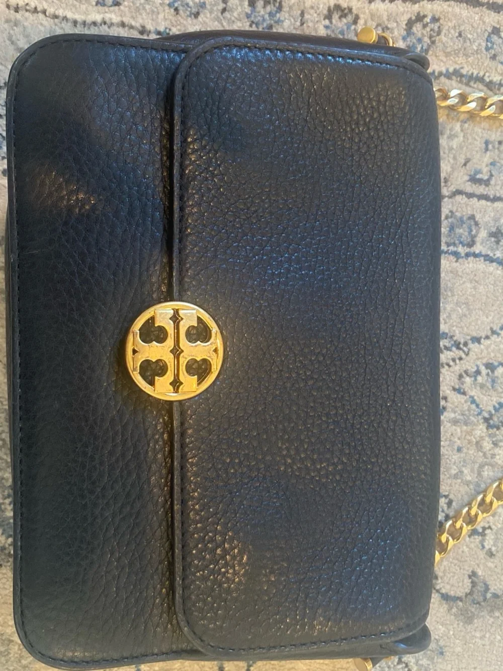 Tory Burch Chelsea Black Pebbled Leather Chain Crossbody with Gold Emblem